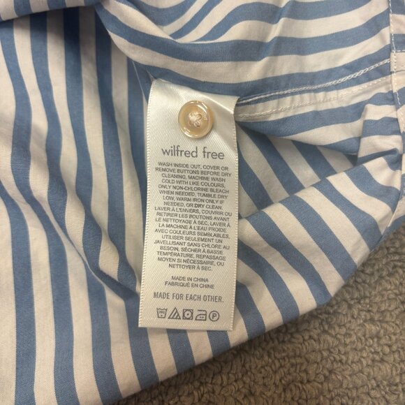 Wilfred Aritzia Button Up Shirt Medium Blue Stripped Cotton Poplin Relaxed Comfy - Picture 10 of 10